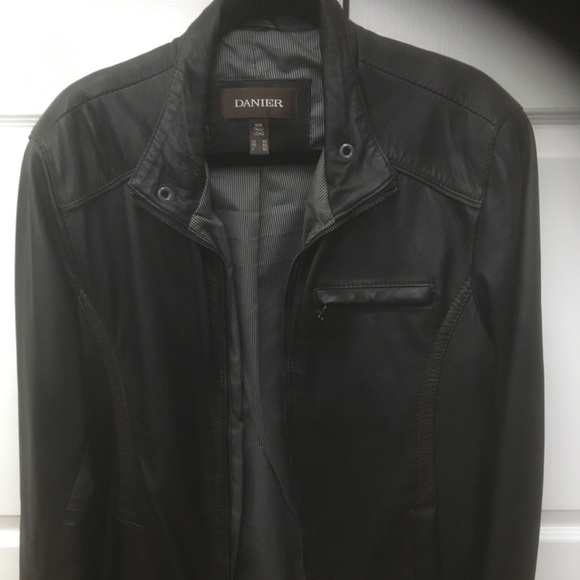 Danier Other - Danier Mens Leather jacket great condition Danier Other - Danier Mens Leather jacket great condition